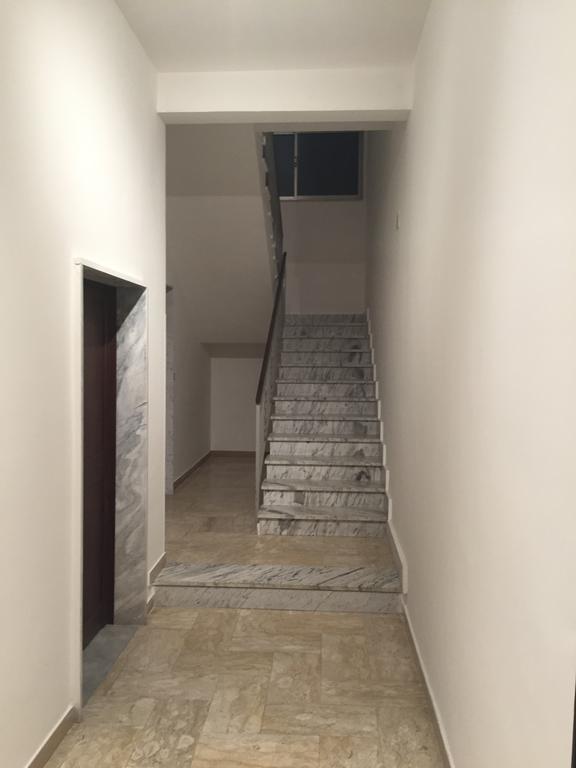 شقة La Pergola Del Centro برينديسي المظهر الخارجي الصورة